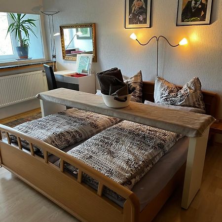 Gemuetliche, Ganze Wohnung In Ruhiger, Zentraler Lage Leverkusen Ngoại thất bức ảnh