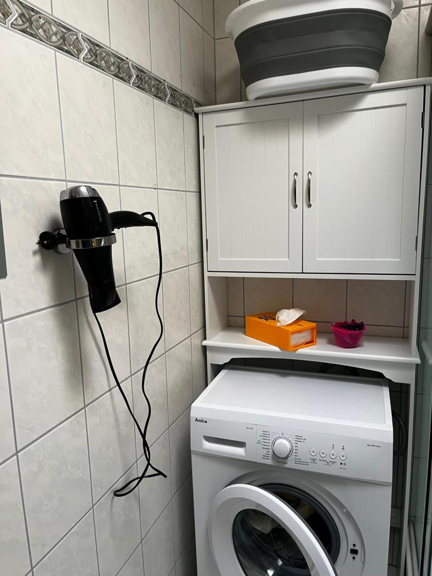 Gemuetliche, Ganze Wohnung In Ruhiger, Zentraler Lage Leverkusen Ngoại thất bức ảnh